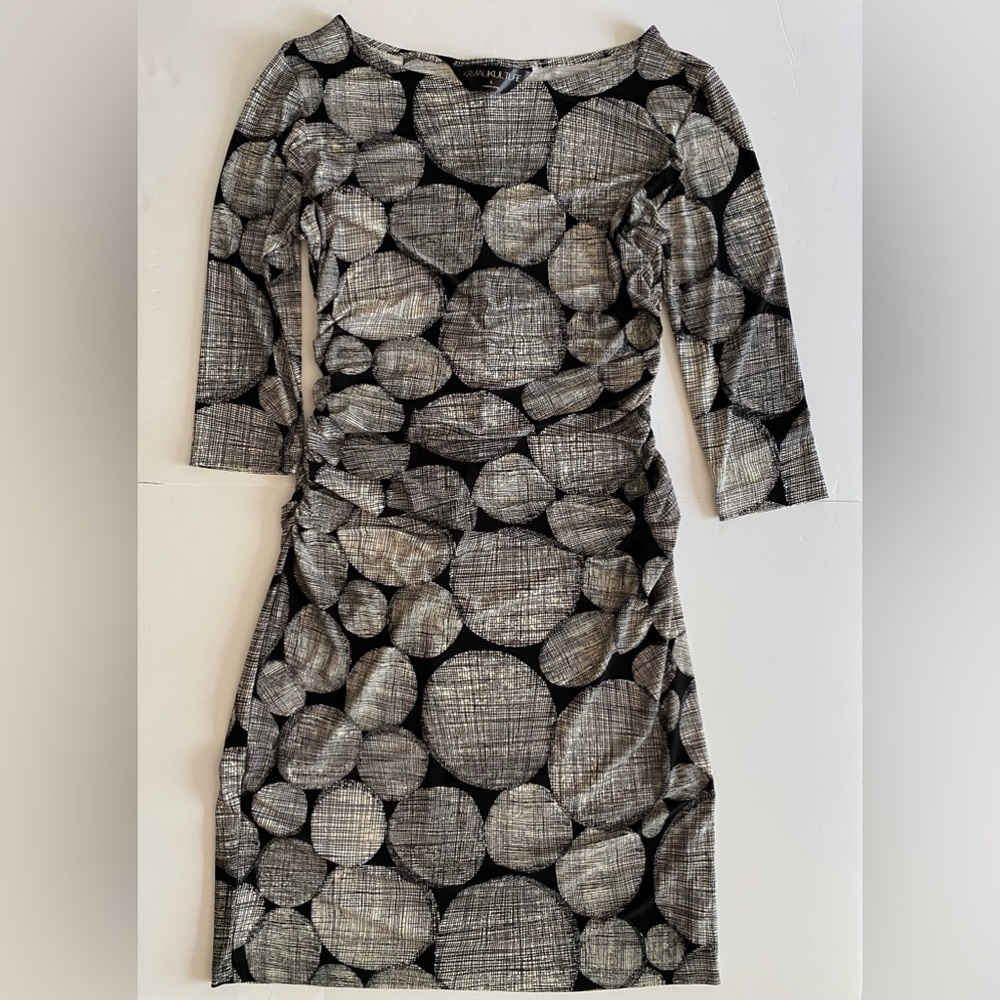 Kamala Kulture Body Fitting Dress - Picture 1 of 7
